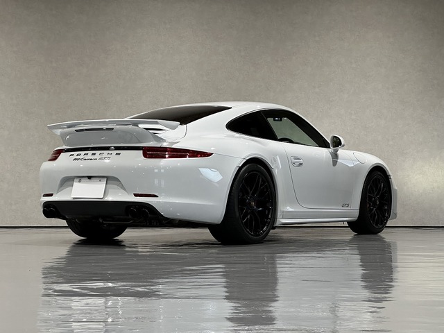 911 Carrera GTS ʐ^