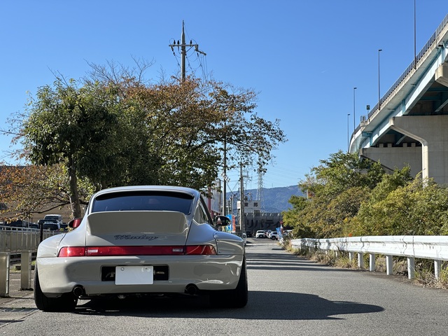 911 RWB iTYPE993j ʐ^